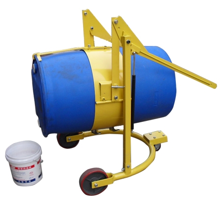 機(jī)械旋轉(zhuǎn)式油桶車(chē)